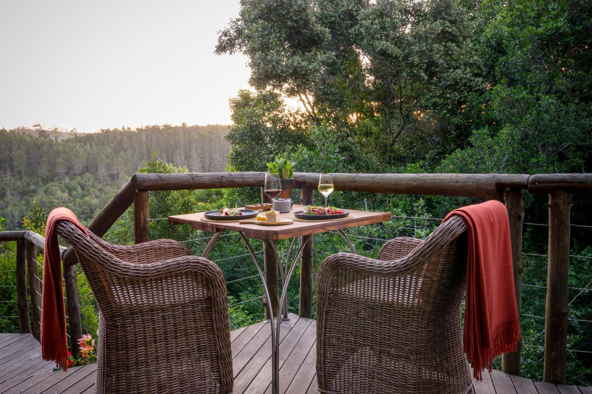 Tsala Treetop Lodge Plettenbergbaai Buitenkant foto