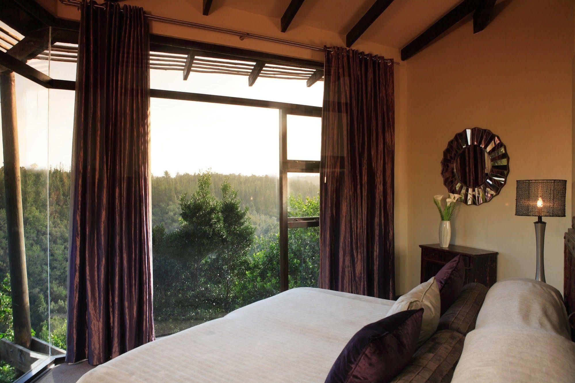 Tsala Treetop Lodge Plettenbergbaai Buitenkant foto